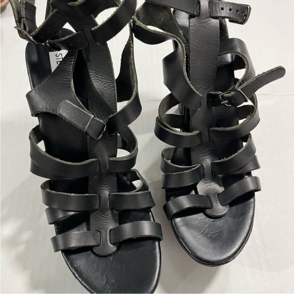 STEVE MADDEN MADE IN ITALY ODETTA LEATHER HEEL - Picture 7 of 16